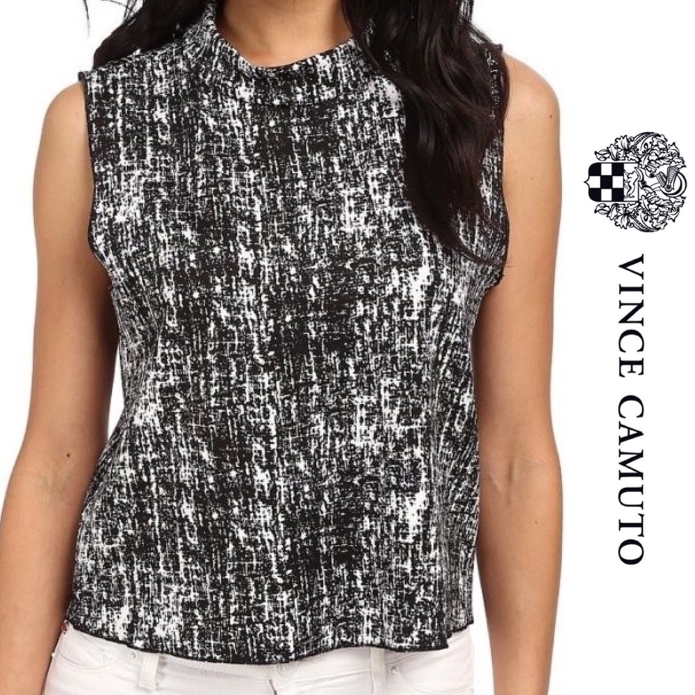 Vince Camuto Black & White Abstract Print Top